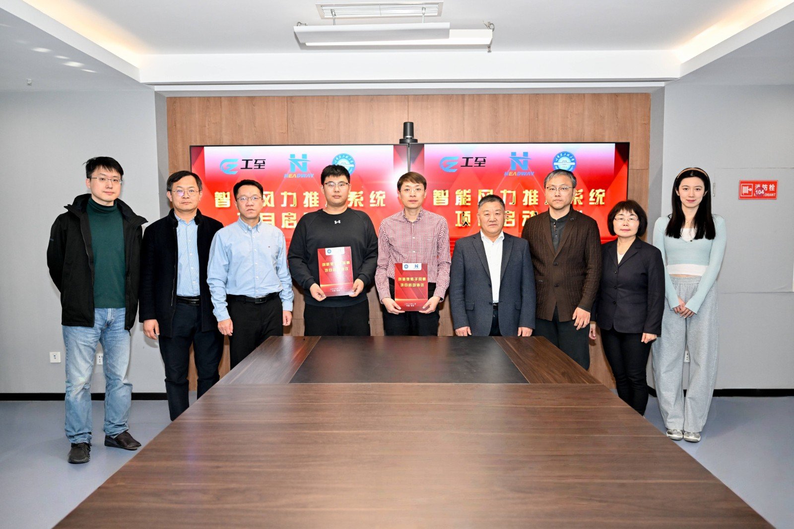 �������ʹ���-׷�󿵽�,����һ������